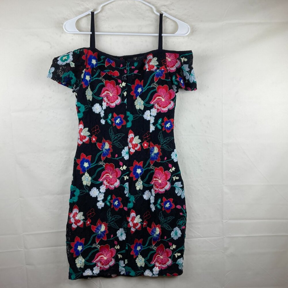 Guess Sz S Embroidered Floral Lace Dress Off Shoulder Black Colorful Flowers - Picture 7 of 7